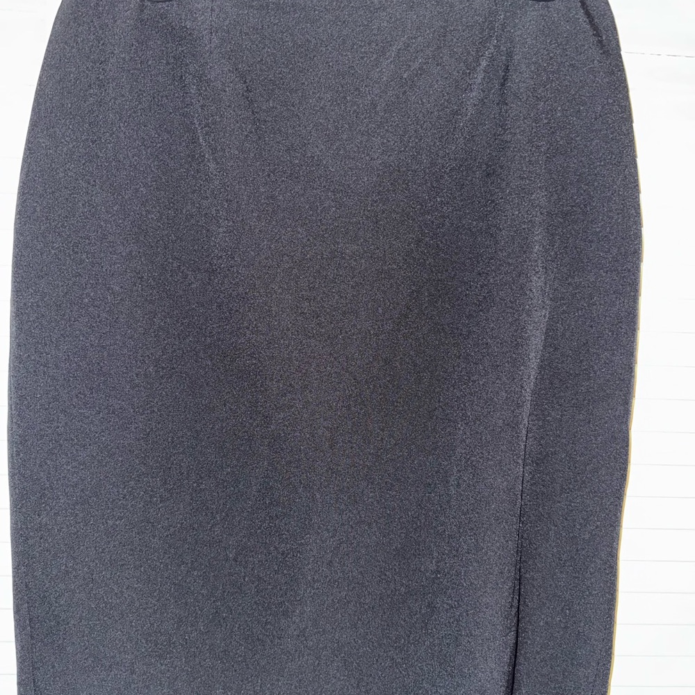 Kasper Black Skirt Sz 14w. NWOT